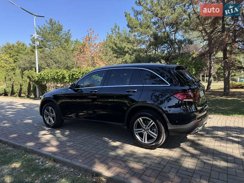 Позашляховик / Кросовер Mercedes-Benz GLC-Class 2021 в Києві