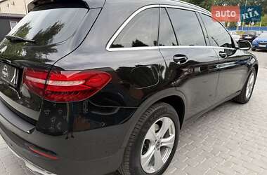 Внедорожник / Кроссовер Mercedes-Benz GLC-Class 2017 в 