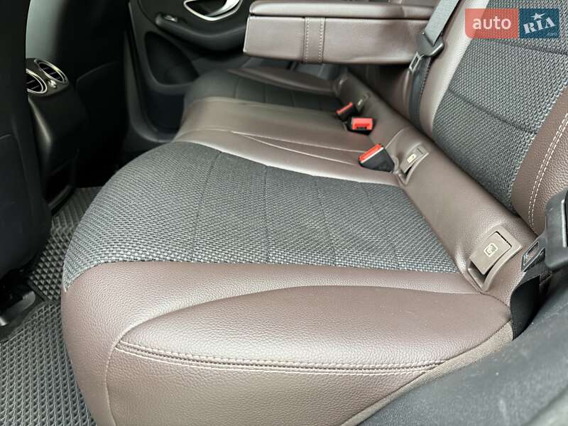 Внедорожник / Кроссовер Mercedes-Benz GLC-Class 2017 в Виннице