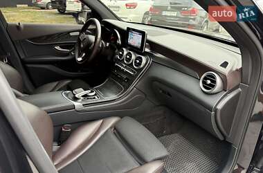 Внедорожник / Кроссовер Mercedes-Benz GLC-Class 2017 в 
