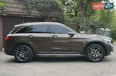 Внедорожник / Кроссовер Mercedes-Benz GLC-Class 2016 в 