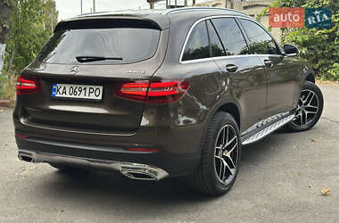 Внедорожник / Кроссовер Mercedes-Benz GLC-Class 2016 в 