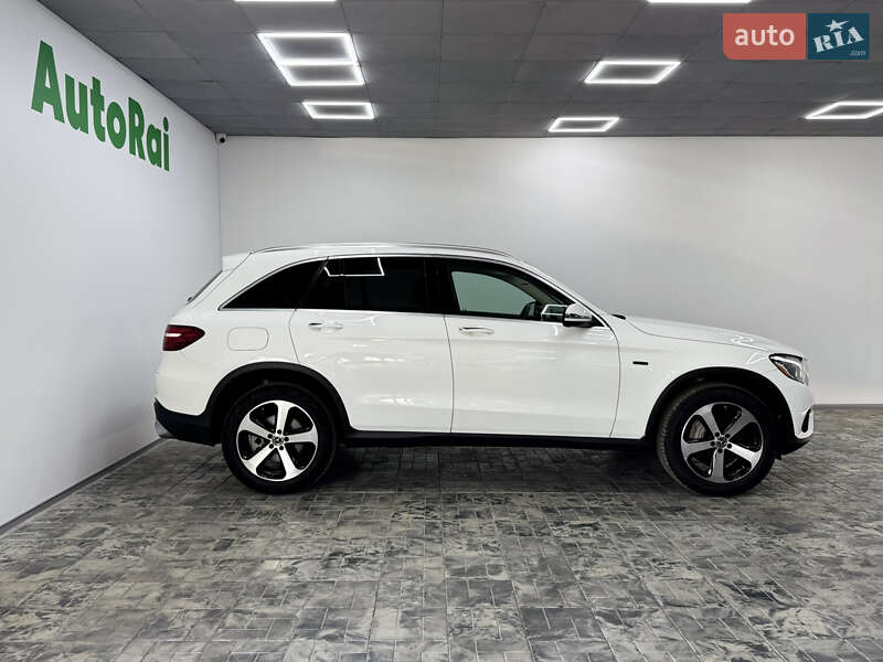Позашляховик / Кросовер Mercedes-Benz GLC-Class 2019 в Одесі