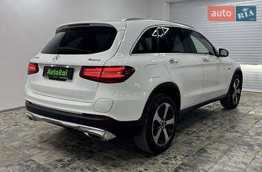 Позашляховик / Кросовер Mercedes-Benz GLC-Class 2019 в 