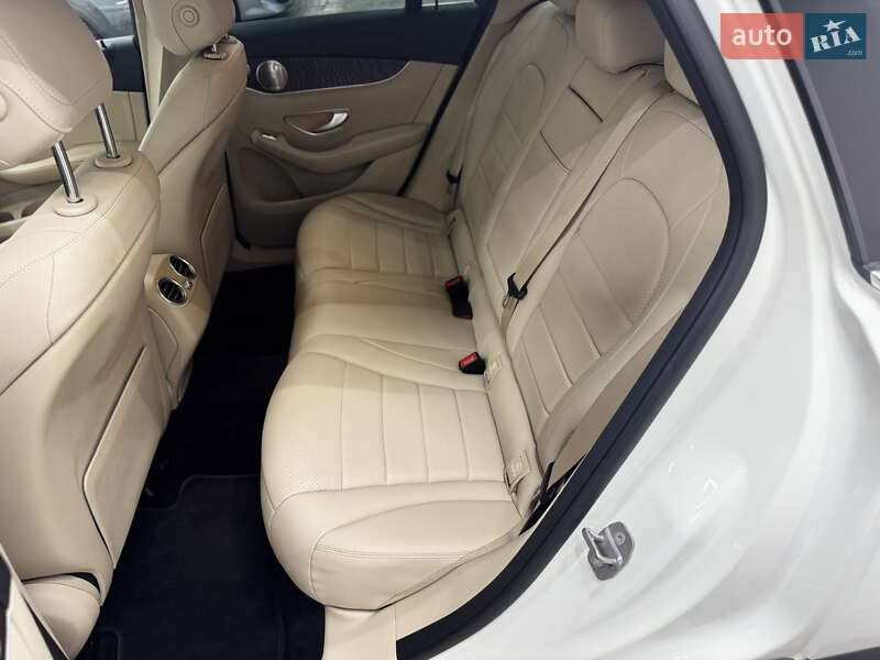 Позашляховик / Кросовер Mercedes-Benz GLC-Class 2019 в Одесі