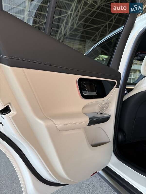 Внедорожник / Кроссовер Mercedes-Benz GLC-Class 2023 в Харькове фото 45 Внедорожник / Кроссовер Mercedes-Benz GLC-Class 2023 в Харькове