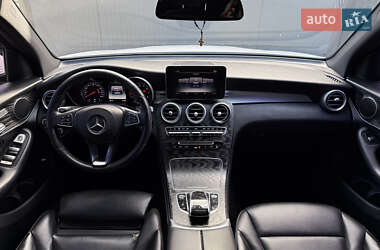 Внедорожник / Кроссовер Mercedes-Benz GLC-Class 2017 в 