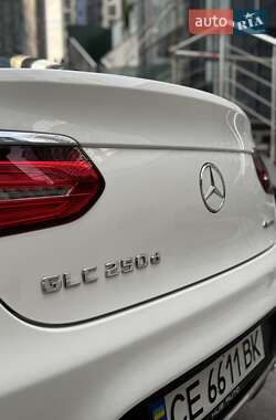 Внедорожник / Кроссовер Mercedes-Benz GLC-Class 2017 в 