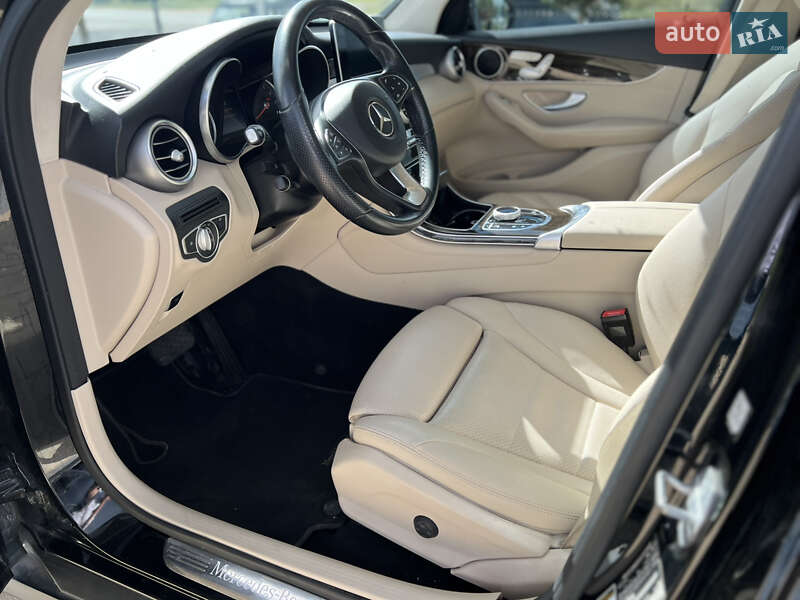 Позашляховик / Кросовер Mercedes-Benz GLC-Class 2018 в Львові