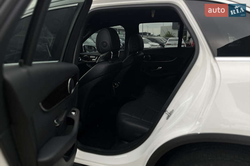 Позашляховик / Кросовер Mercedes-Benz GLC-Class 2019 в Мукачевому