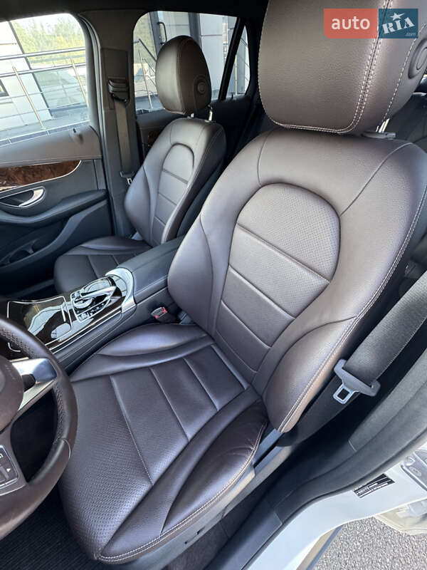 Внедорожник / Кроссовер Mercedes-Benz GLC-Class 2017 в Харькове