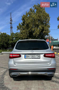 Внедорожник / Кроссовер Mercedes-Benz GLC-Class 2016 в 