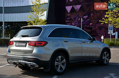 Внедорожник / Кроссовер Mercedes-Benz GLC-Class 2019 в 