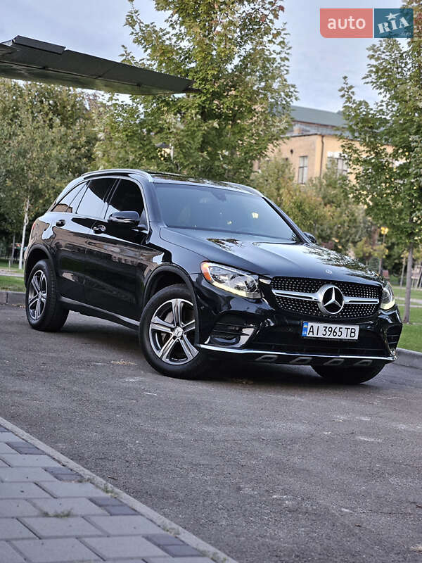 Позашляховик / Кросовер Mercedes-Benz GLC-Class 2017 в Києві