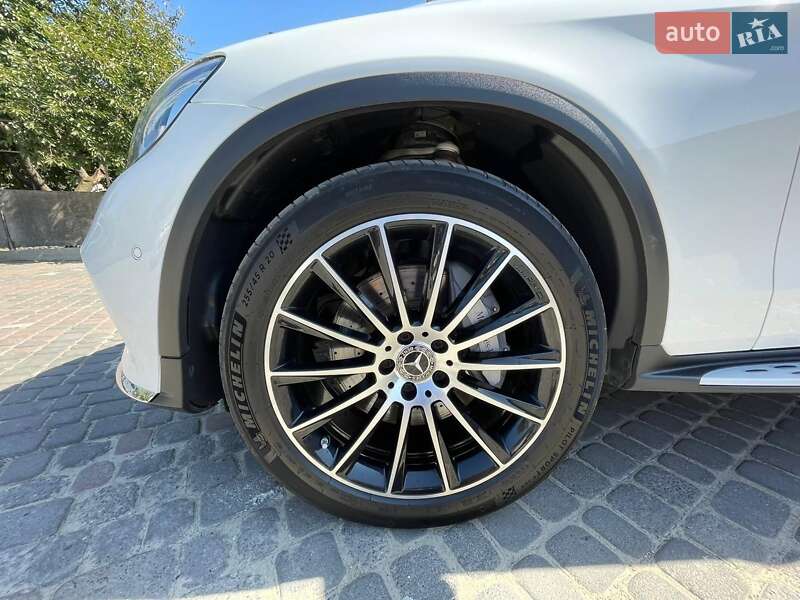 Позашляховик / Кросовер Mercedes-Benz GLC-Class 2017 в Чернівцях