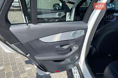 Внедорожник / Кроссовер Mercedes-Benz GLC-Class 2017 в 