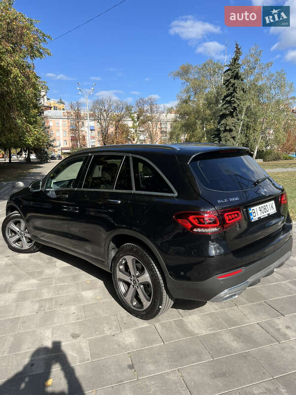 Внедорожник / Кроссовер Mercedes-Benz GLC-Class 2022 в Полтаве фото 11 Внедорожник / Кроссовер Mercedes-Benz GLC-Class 2022 в Полтаве