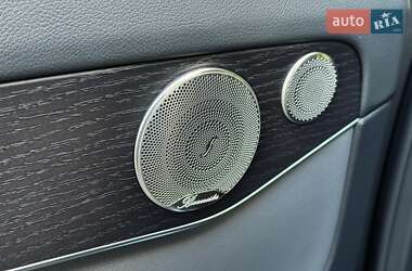 Внедорожник / Кроссовер Mercedes-Benz GLC-Class 2021 в 