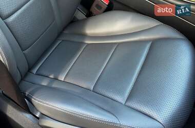 Внедорожник / Кроссовер Mercedes-Benz GLC-Class 2021 в 