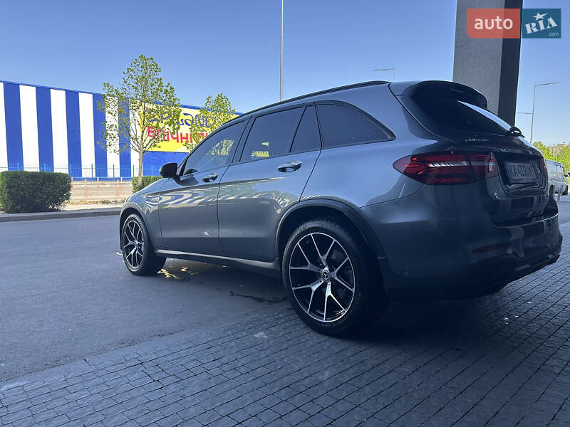 Внедорожник / Кроссовер Mercedes-Benz GLC-Class 2017 в Киеве