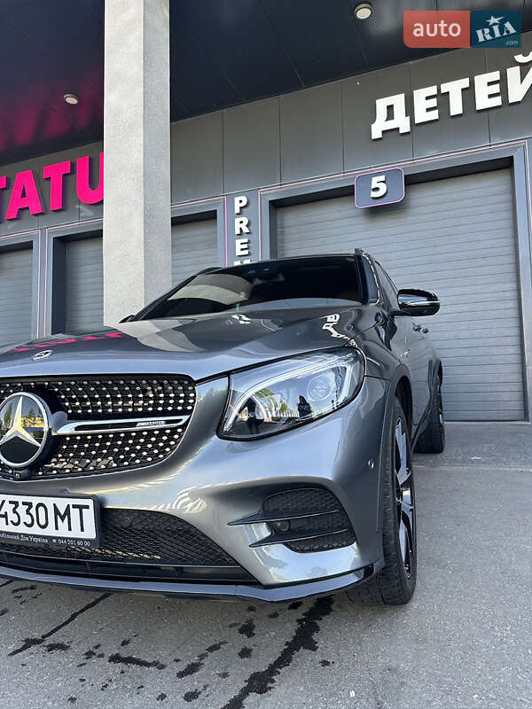 Внедорожник / Кроссовер Mercedes-Benz GLC-Class 2017 в Киеве