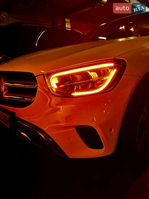 Позашляховик / Кросовер Mercedes-Benz GLC-Class 2020 в Києві