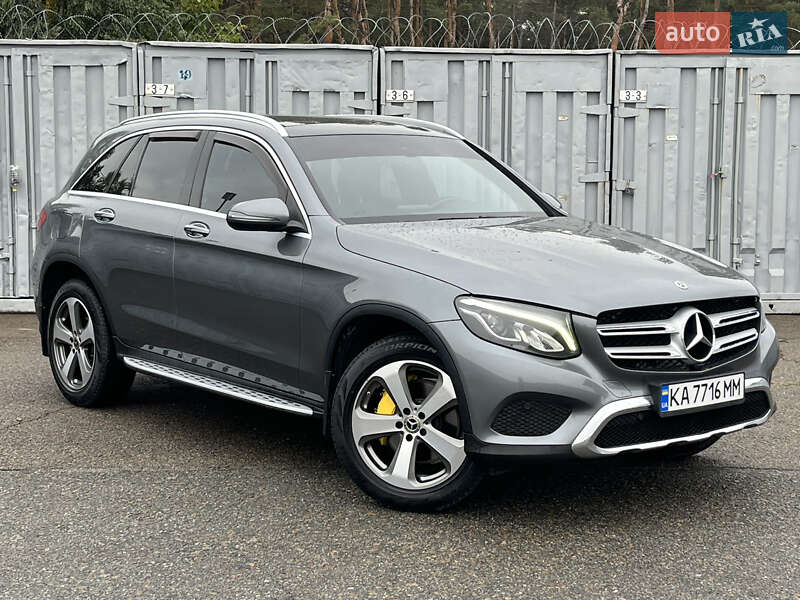 Mercedes-Benz GLC-Class 2019