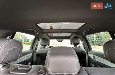 Внедорожник / Кроссовер Mercedes-Benz GLC-Class 2022 в 
