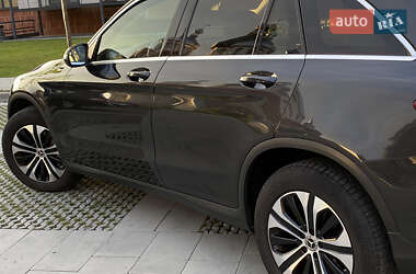 Внедорожник / Кроссовер Mercedes-Benz GLC-Class 2020 в 