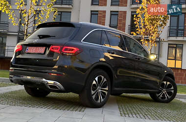 Внедорожник / Кроссовер Mercedes-Benz GLC-Class 2020 в 