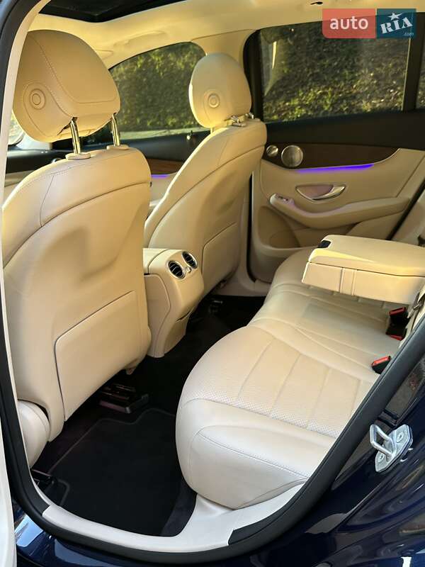 Позашляховик / Кросовер Mercedes-Benz GLC-Class 2020 в Києві