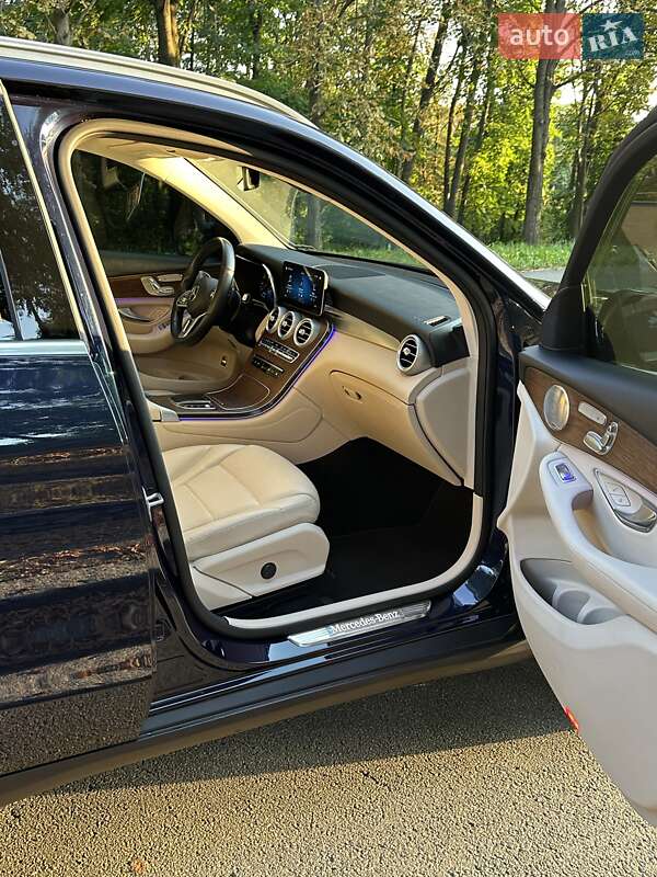 Позашляховик / Кросовер Mercedes-Benz GLC-Class 2020 в Києві