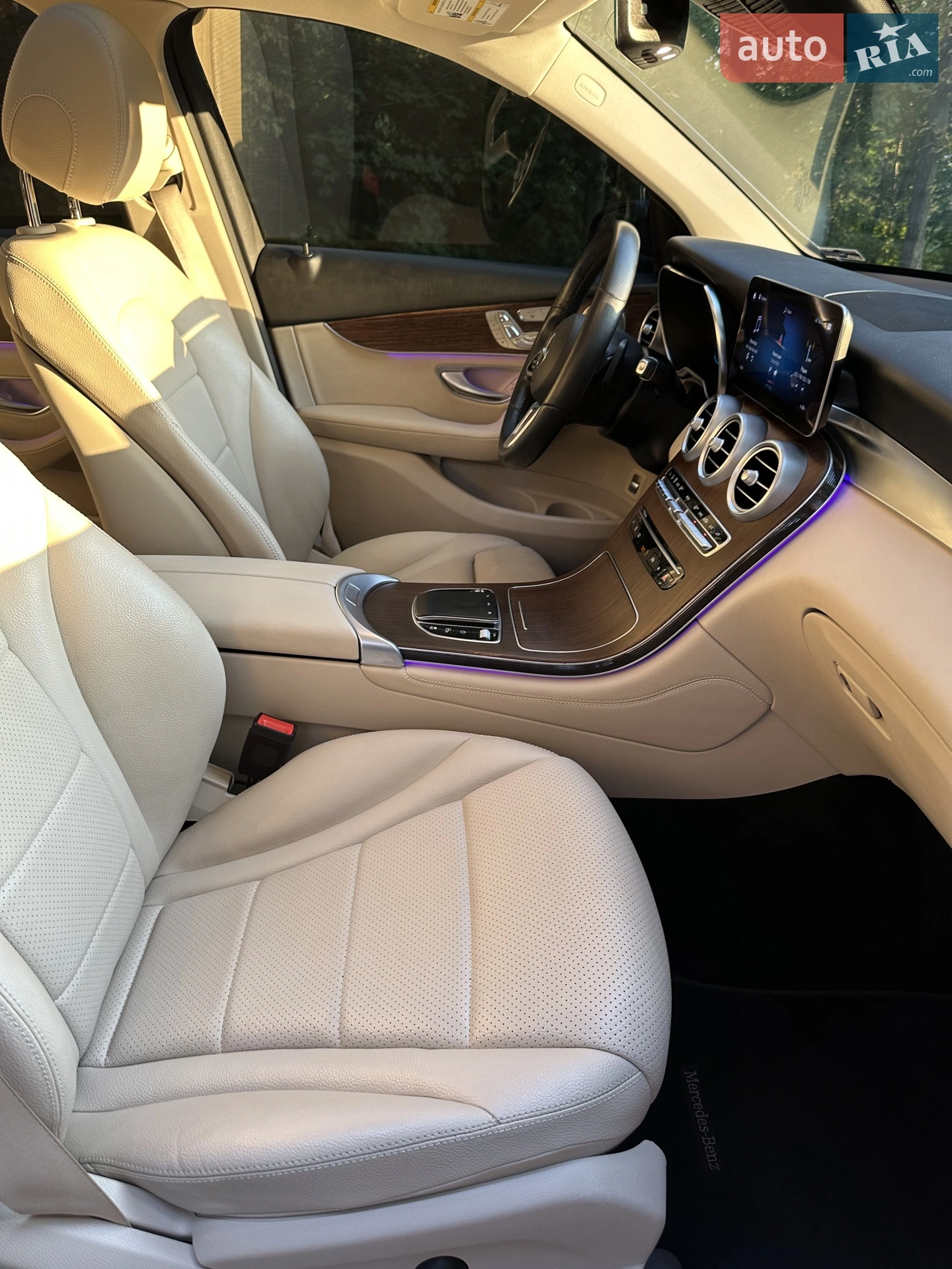 2020 Mercedes-Benz GLC - мініатюра 14