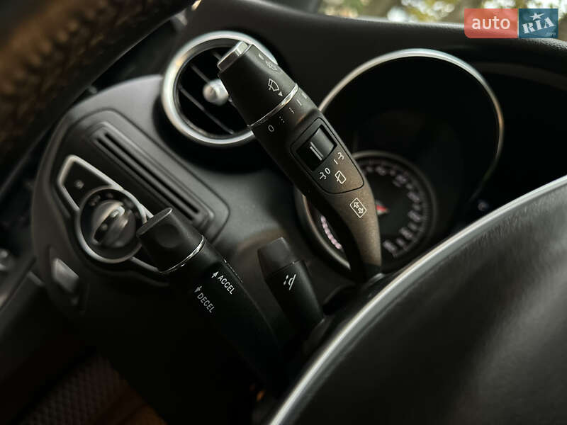 Внедорожник / Кроссовер Mercedes-Benz GLC-Class 2018 в Дрогобыче