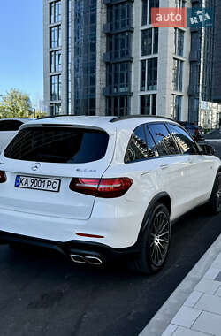 Внедорожник / Кроссовер Mercedes-Benz GLC-Class 2018 в 