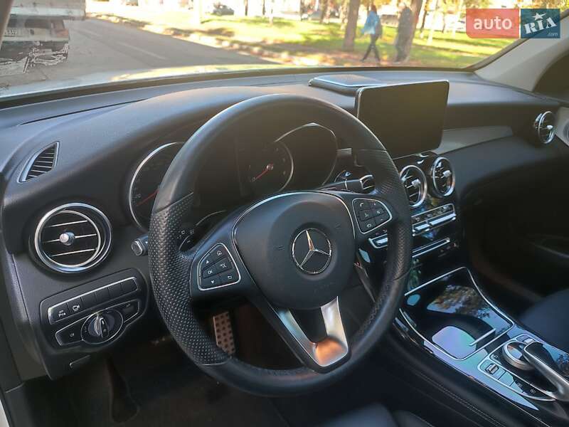 Внедорожник / Кроссовер Mercedes-Benz GLC-Class 2018 в Киеве