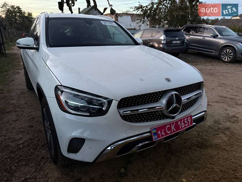 Внедорожник / Кроссовер Mercedes-Benz GLC-Class 2021 в 