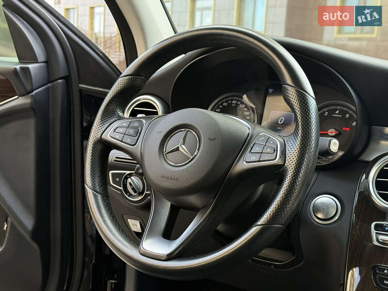 Внедорожник / Кроссовер Mercedes-Benz GLC-Class 2016 в Одессе