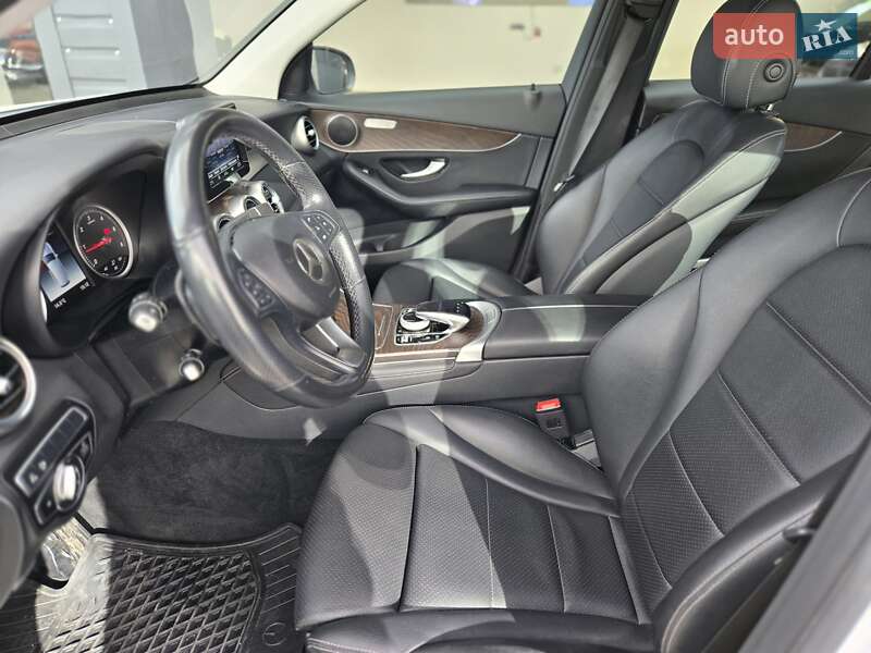Позашляховик / Кросовер Mercedes-Benz GLC-Class 2018 в Одесі