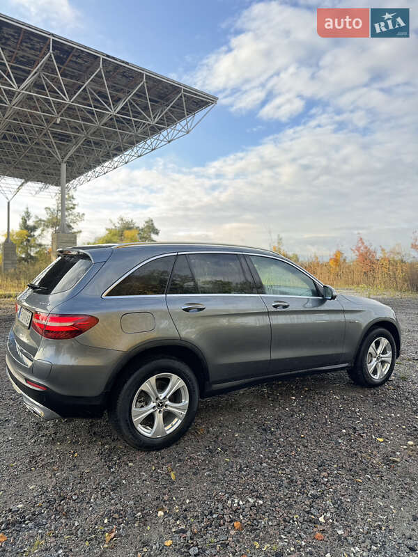 Внедорожник / Кроссовер Mercedes-Benz GLC-Class 2018 в Самборе фото 6 Внедорожник / Кроссовер Mercedes-Benz GLC-Class 2018 в Самборе