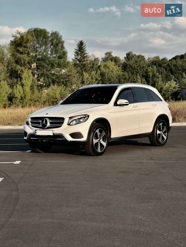 Позашляховик / Кросовер Mercedes-Benz GLC-Class 2019 в 