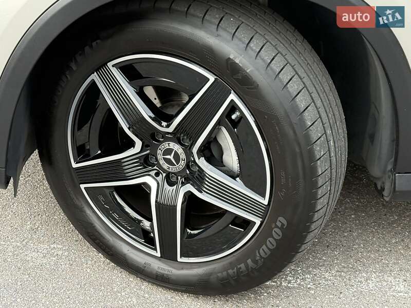 Позашляховик / Кросовер Mercedes-Benz GLC-Class 2023 в Києві фото 11 Позашляховик / Кросовер Mercedes-Benz GLC-Class 2023 в Києві