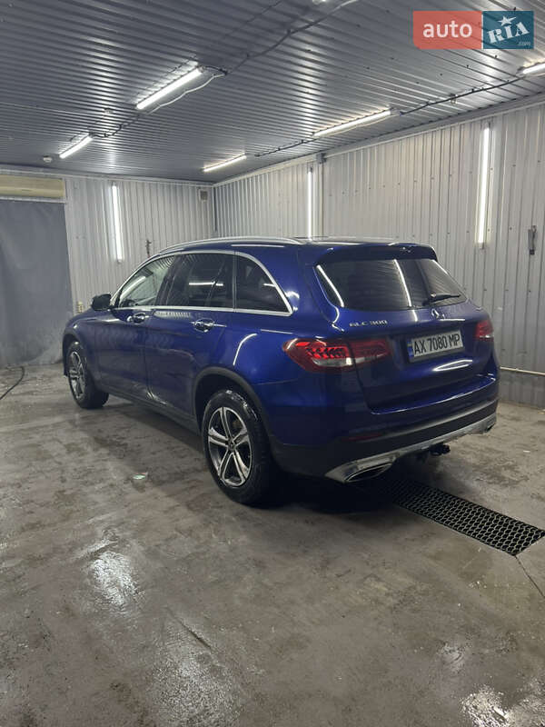Внедорожник / Кроссовер Mercedes-Benz GLC-Class 2017 в Харькове