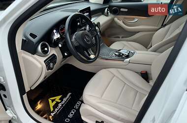 Позашляховик / Кросовер Mercedes-Benz GLC-Class 2017 в 