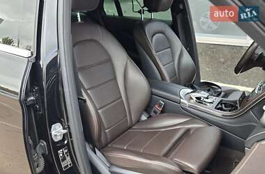 Внедорожник / Кроссовер Mercedes-Benz GLC-Class 2018 в 