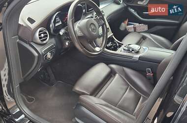 Внедорожник / Кроссовер Mercedes-Benz GLC-Class 2018 в 