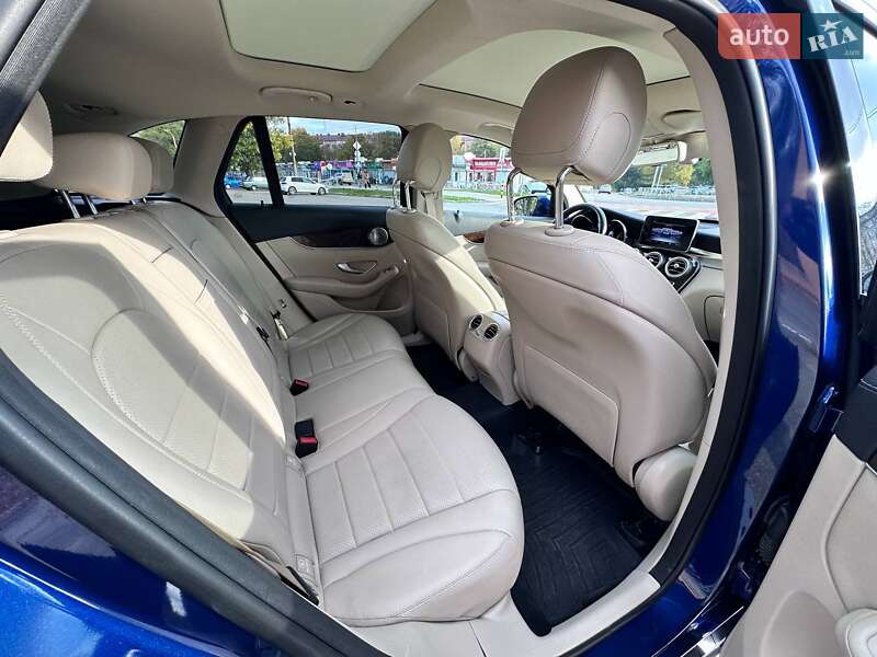 Внедорожник / Кроссовер Mercedes-Benz GLC-Class 2017 в Кропивницком