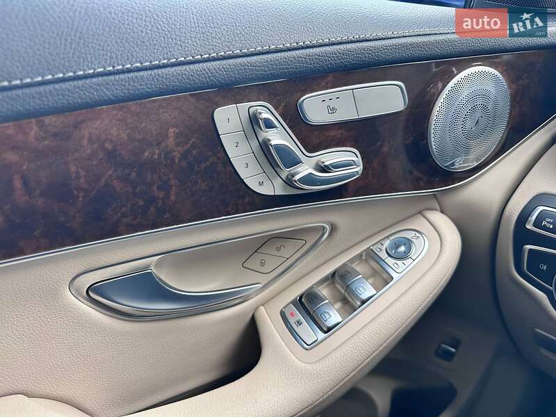 Внедорожник / Кроссовер Mercedes-Benz GLC-Class 2017 в Кропивницком