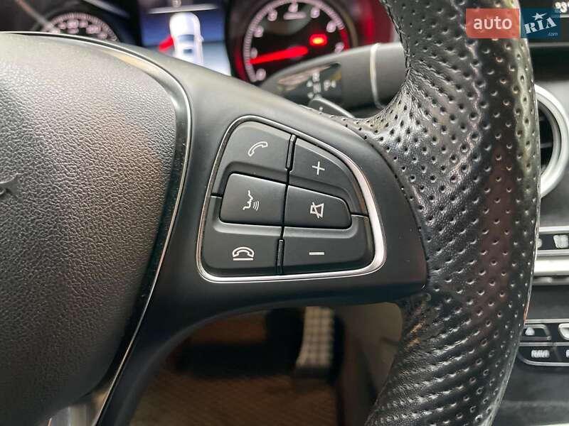Внедорожник / Кроссовер Mercedes-Benz GLC-Class 2018 в Киеве