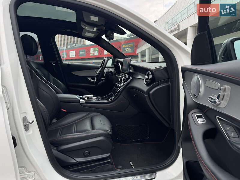 Внедорожник / Кроссовер Mercedes-Benz GLC-Class 2016 в Киеве фото 20 Внедорожник / Кроссовер Mercedes-Benz GLC-Class 2016 в Киеве